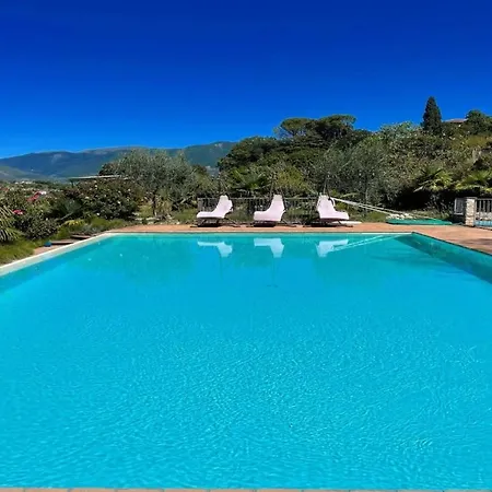 Вилла Gardens, Pool, Jaccuzzi Spoleto-poolside-slps 20 1 Hour To Rome *
