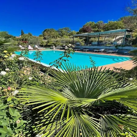 Gardens, Pool, Jaccuzzi Spoleto-poolside-slps 20 1 Hour To Rome Вилла