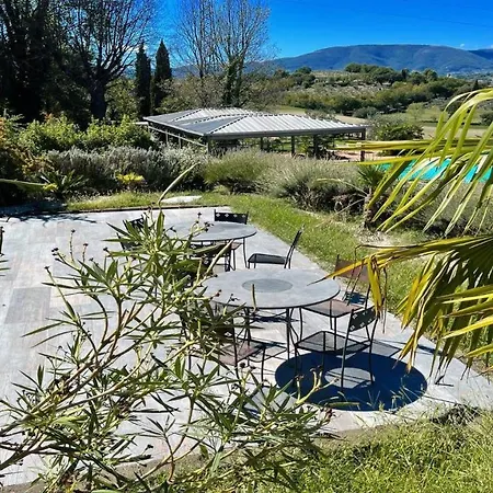 Willa Gardens, Pool, Jaccuzzi Spoleto-poolside-slps 20 1 Hour To Rome Spoleto