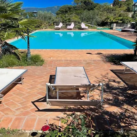 Gardens, Pool, Jaccuzzi Spoleto-poolside-slps 20 1 Hour To Rome Willa