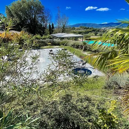 Gardens, Pool, Jaccuzzi Spoleto-poolside-slps 20 1 Hour To Rome *