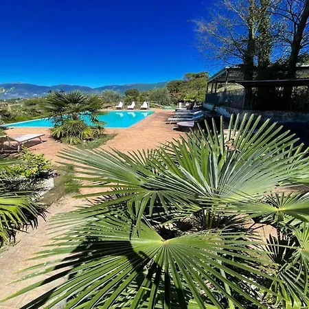 Вилла Gardens, Pool, Jaccuzzi Spoleto-poolside-slps 20 1 Hour To Rome Сполето